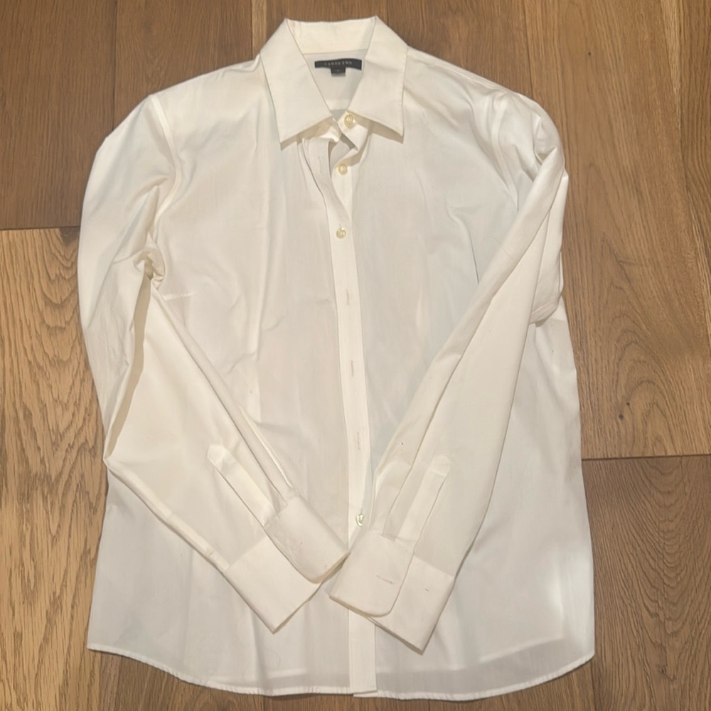 Land’s End White collar shirt